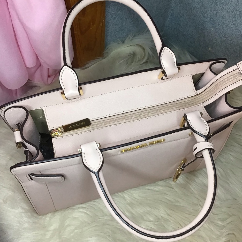 Michael kors Rayne Satchel in soft pink leather - Picture 11 of 16